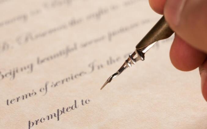 毕业论文参考文献怎么引用能避免论文的重复率？